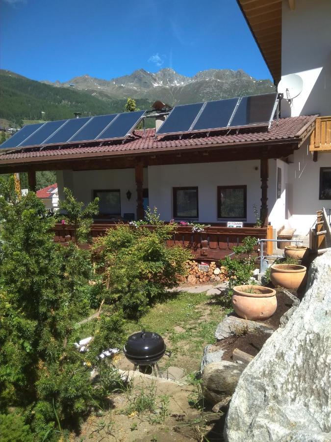 "Michls Hoamat" Ferienwohnung 6-8 Personen Sölden Esterno foto