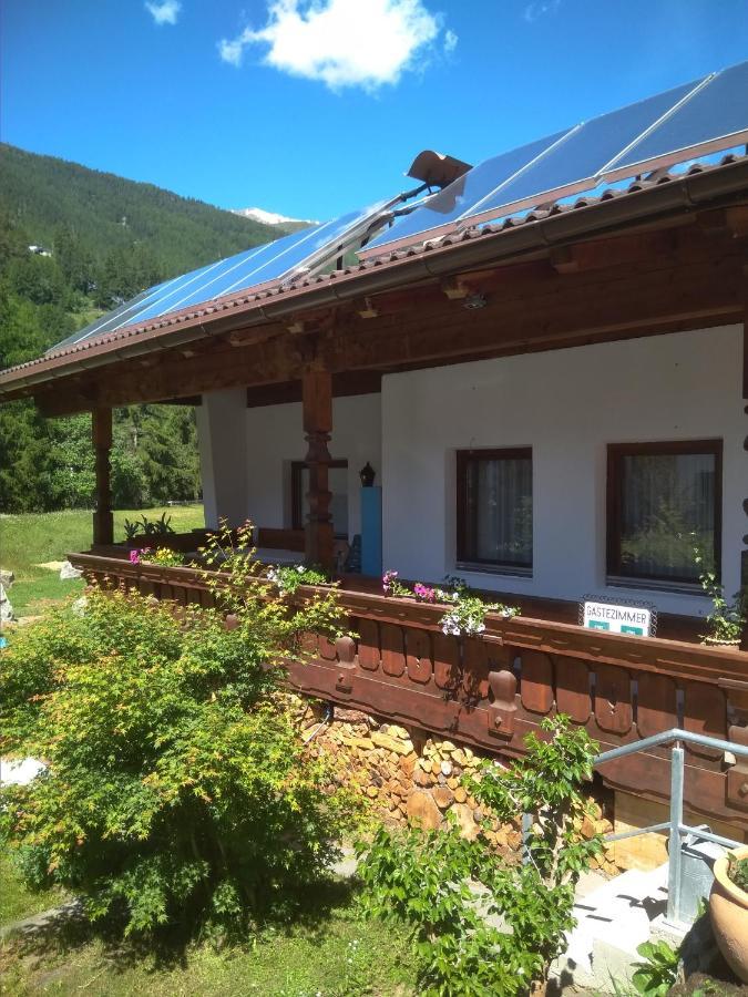 "Michls Hoamat" Ferienwohnung 6-8 Personen Sölden Esterno foto